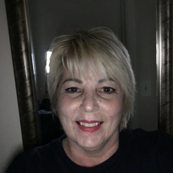 Meet your Posher, Tammy - Picture 1 of 1